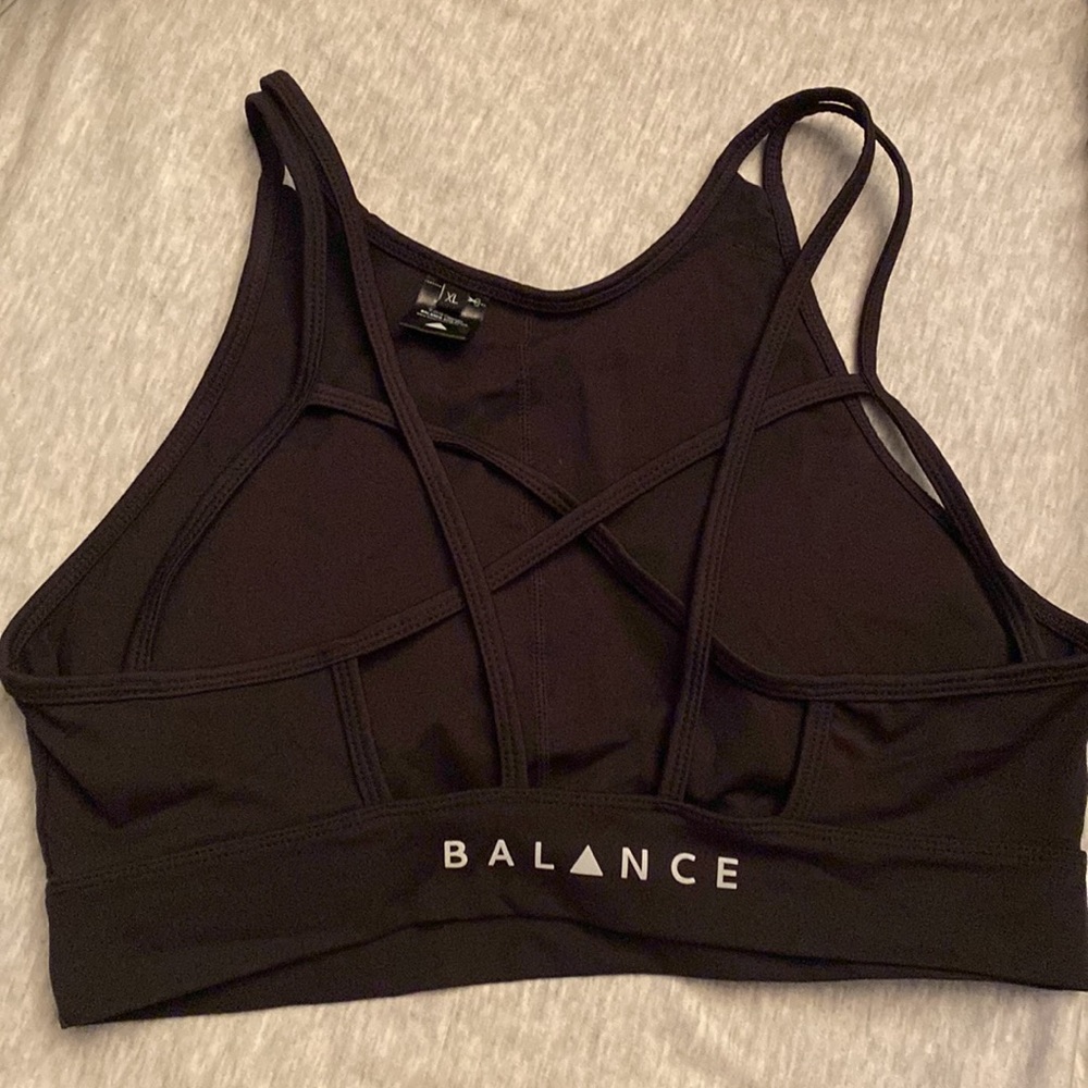 Balance Sports Bra - Picture 2 of 4